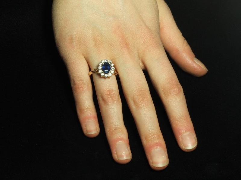 Estate yellow gold diamond and sapphire engagement ring (image 16 of 17)